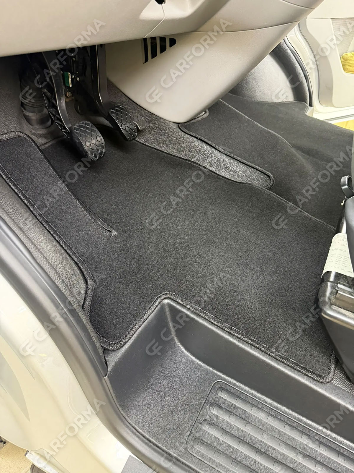 Коврики на Volkswagen Transporter (T5) 2003&nbsp;-&nbsp;2015 в Тюмени