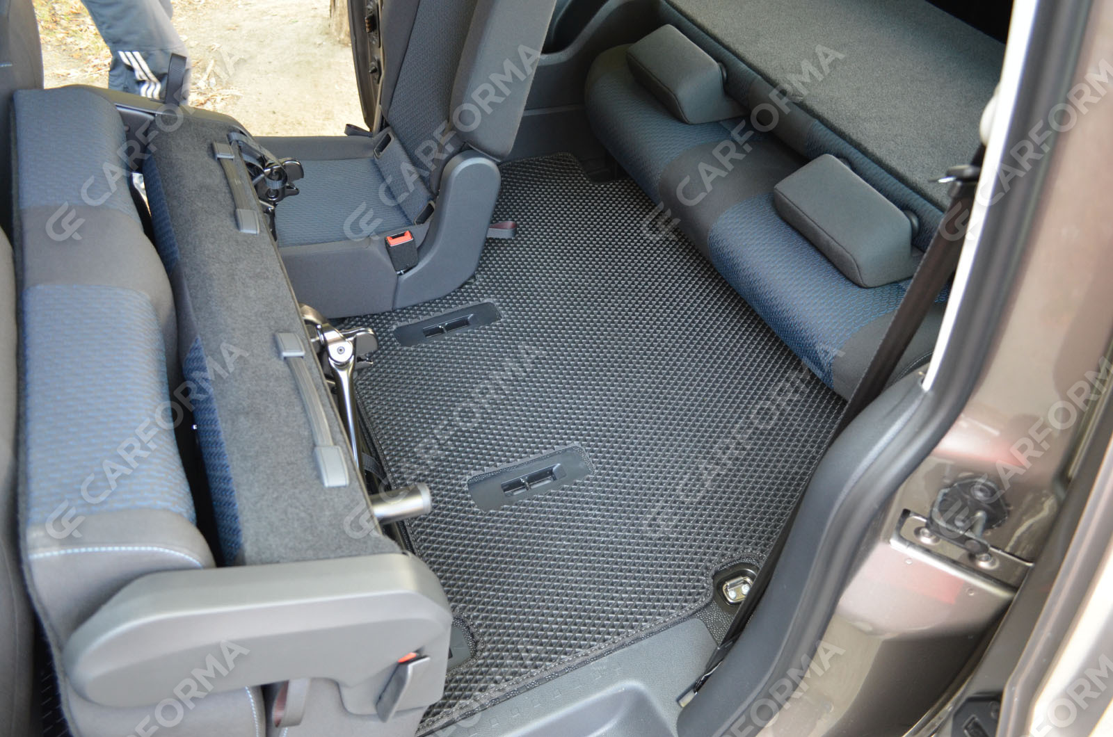 EVA коврики на Volkswagen Caddy (2K) 2003&nbsp;-&nbsp;2020 в Тюмени