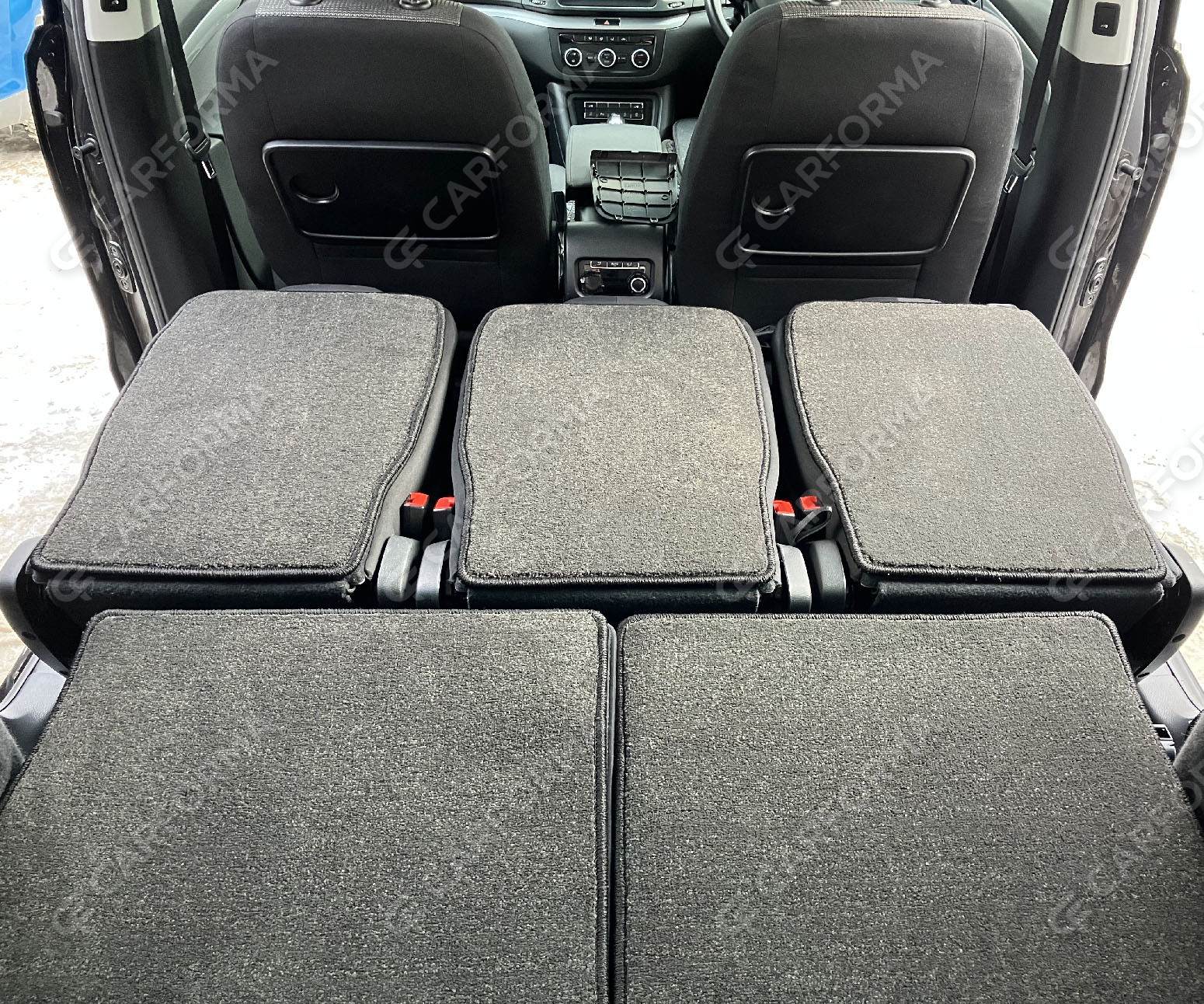 Коврики на Seat Alhambra II 2010&nbsp;-&nbsp;2020 в Тюмени