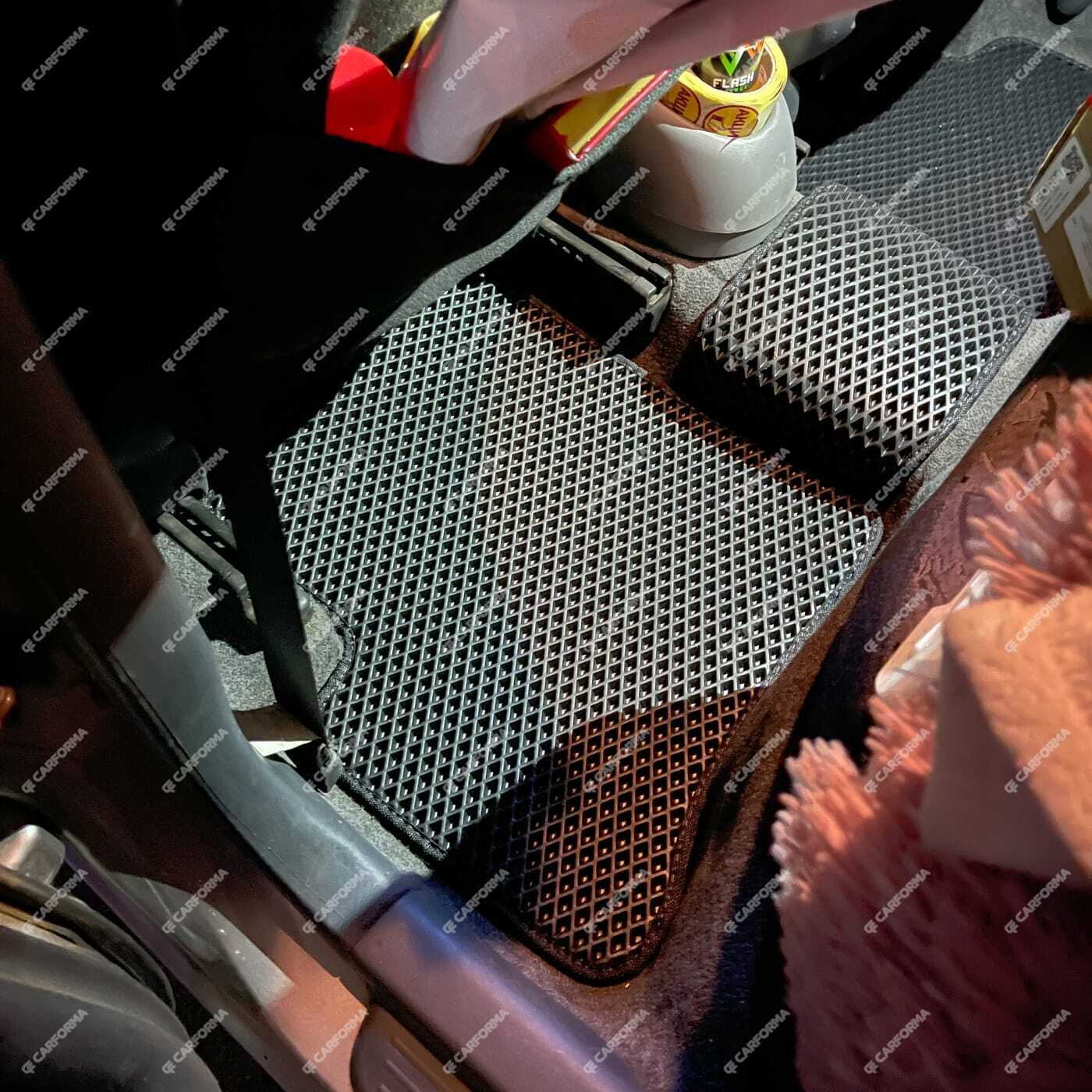 Ворсовые коврики на Toyota Vitz I 1998&nbsp;-&nbsp;2005 в Тюмени