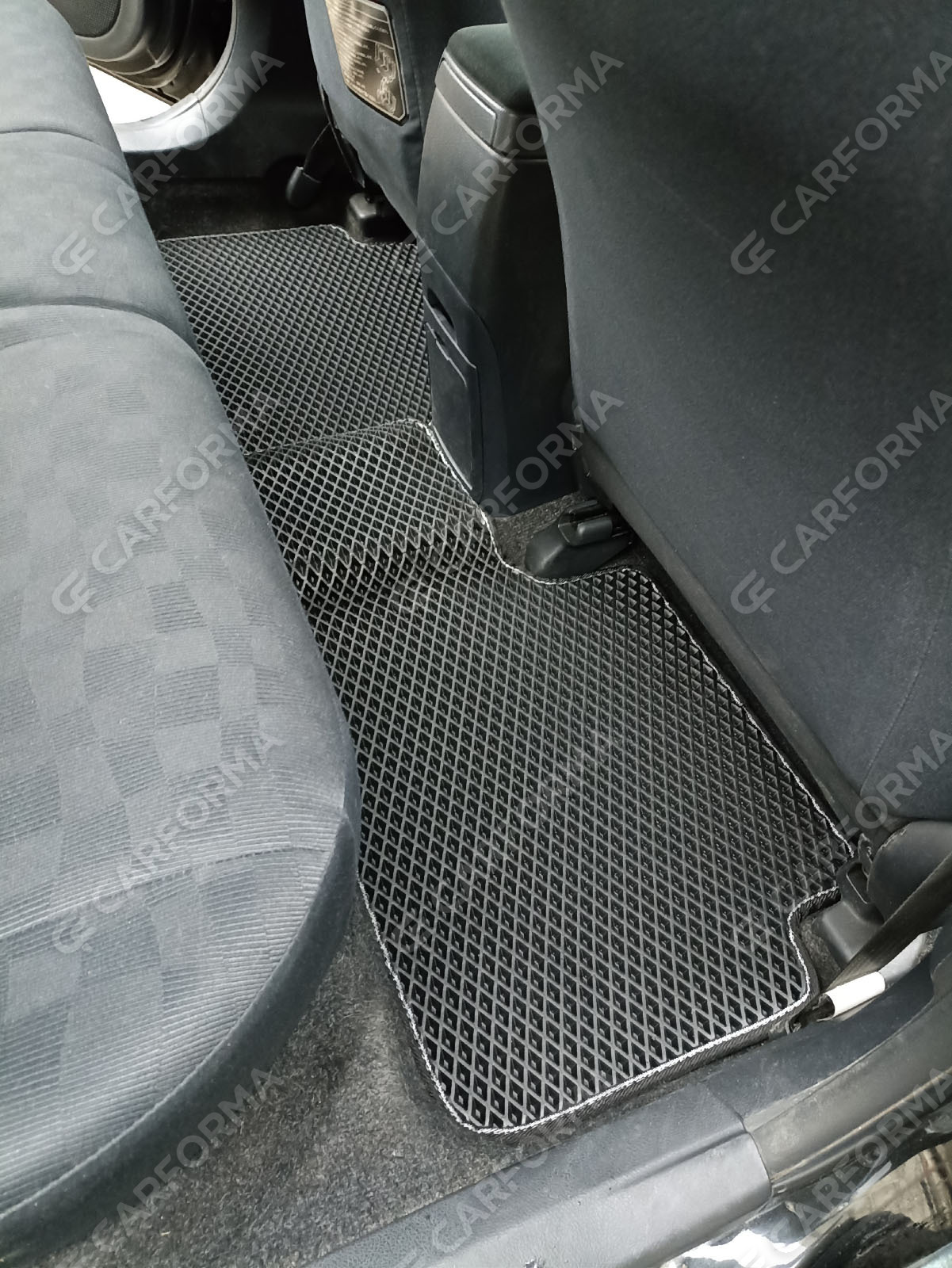 Ворсовые коврики на Toyota Corolla Fielder (E14) 2006&nbsp;-&nbsp;2012 в Тюмени