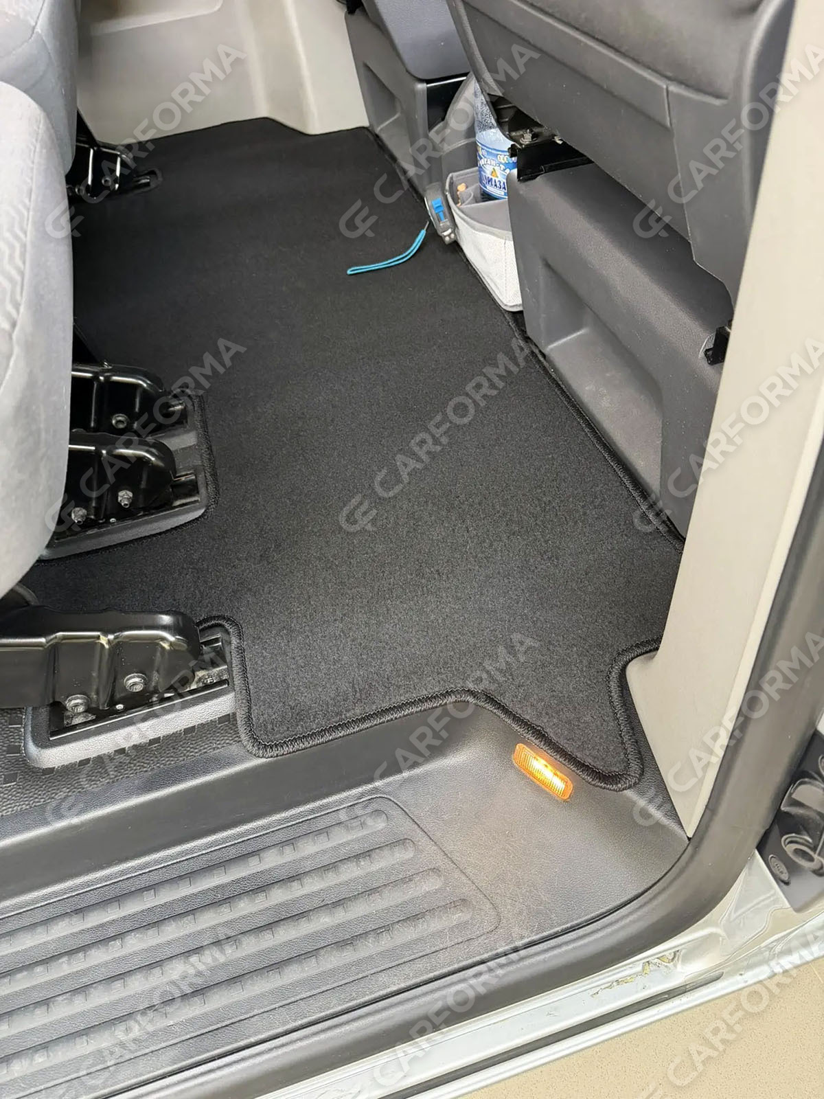 Коврики на Volkswagen Caravelle (T5) 2003&nbsp;-&nbsp;2015 в Тюмени