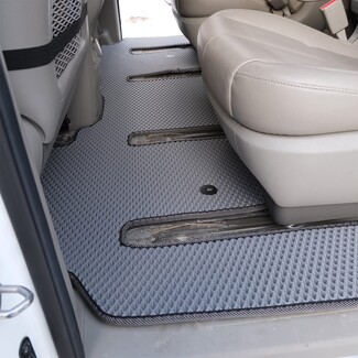 Коврики на KIA Carnival III 9 мест и 11 мест 2014 - 2021 в Тюмени Коврики на KIA Carnival III 9 мест и 11 мест 2014 - 2021 в Тюмени