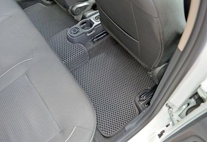Коврики на Renault Duster I 2011 - 2021 в Тюмени