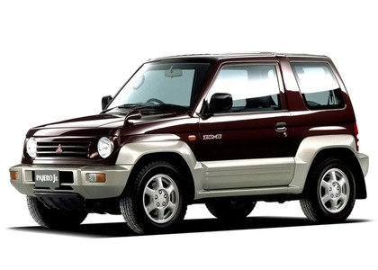 Коврики на Mitsubishi Pajero Junior 1995 - 1998 в Тюмени