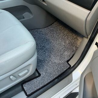 Коврики на KIA Carnival III 9 мест и 11 мест 2014 - 2021 в Тюмени Коврики на KIA Carnival III 9 мест и 11 мест 2014 - 2021 в Тюмени