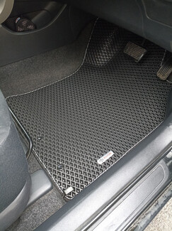 Ворсовые коврики на Toyota Corolla Fielder (E14) 2006&nbsp;-&nbsp;2012 в Тюмени