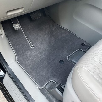 EVA коврики на KIA Carnival III 7 мест 2014 - 2021 в Тюмени EVA коврики на KIA Carnival III 7 мест 2014 - 2021 в Тюмени