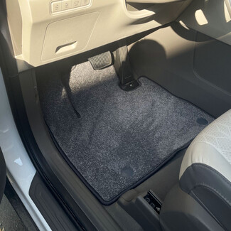 Коврики на KIA Carnival IV 7 мест с оттоманками 2020 - 2025 в Тюмени Коврики на KIA Carnival IV 7 мест с оттоманками 2020 - 2025 в Тюмени