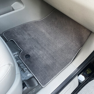 Коврики на KIA Carnival III 9 мест и 11 мест 2014 - 2021 в Тюмени Коврики на KIA Carnival III 9 мест и 11 мест 2014 - 2021 в Тюмени