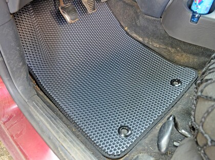 Ворсовые коврики на Ford Focus I 1998 - 2005 в Тюмени Ворсовые коврики на Ford Focus I 1998 - 2005 в Тюмени